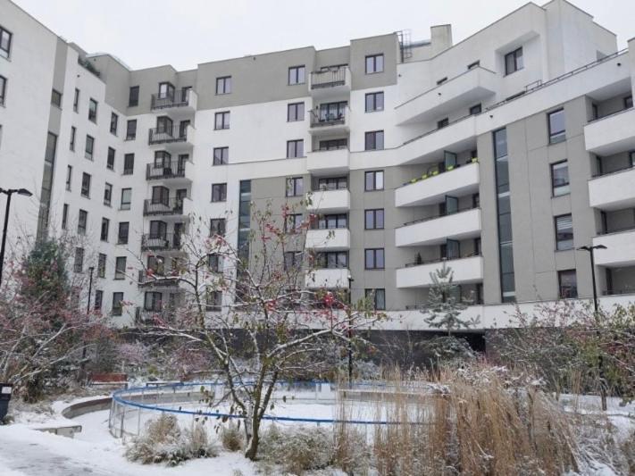 Lake Park Apartament With Free Parking Airport Netflix Apartment Warsaw Exterior photo