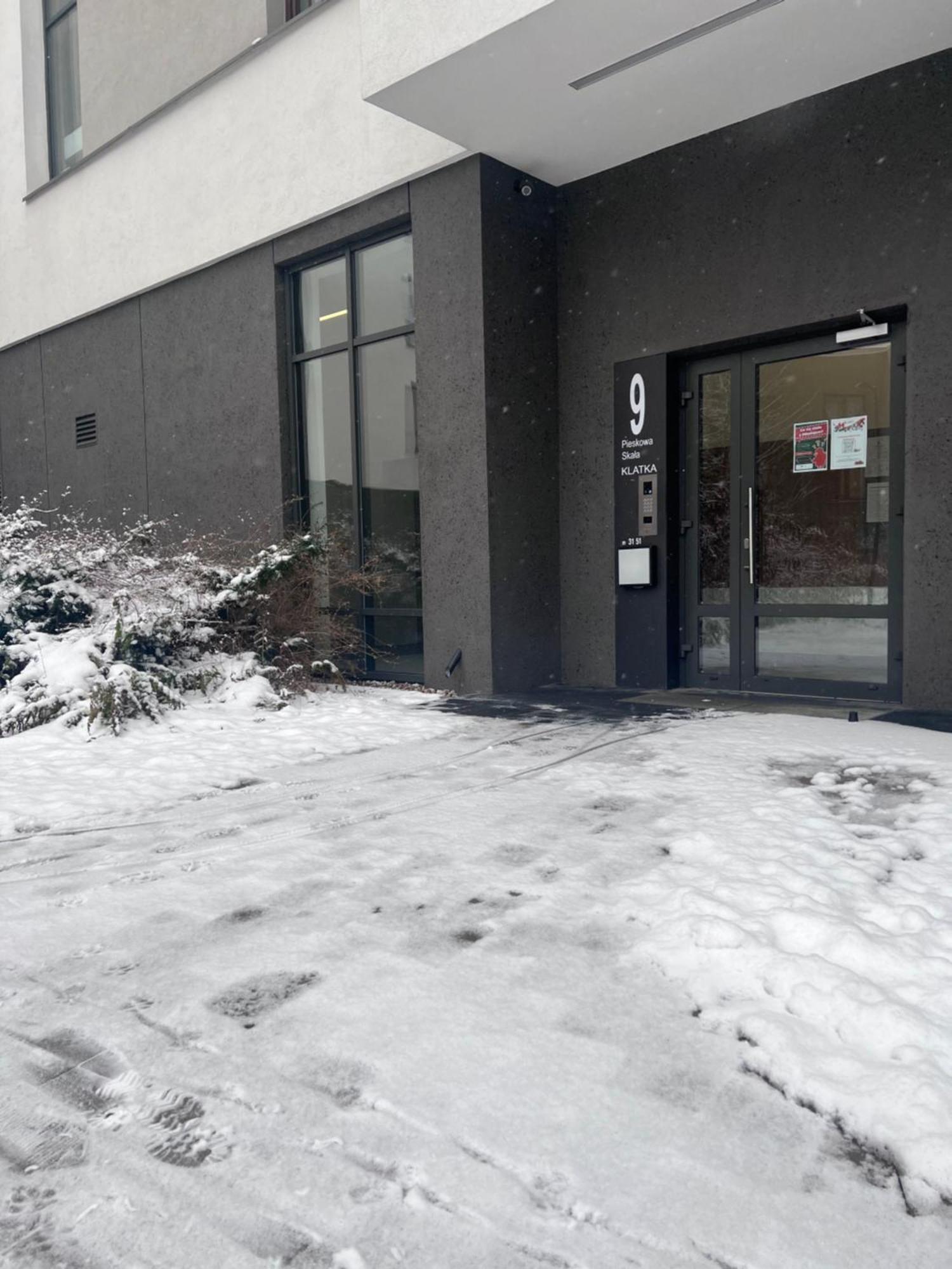 Lake Park Apartament With Free Parking Airport Netflix Apartment Warsaw Exterior photo